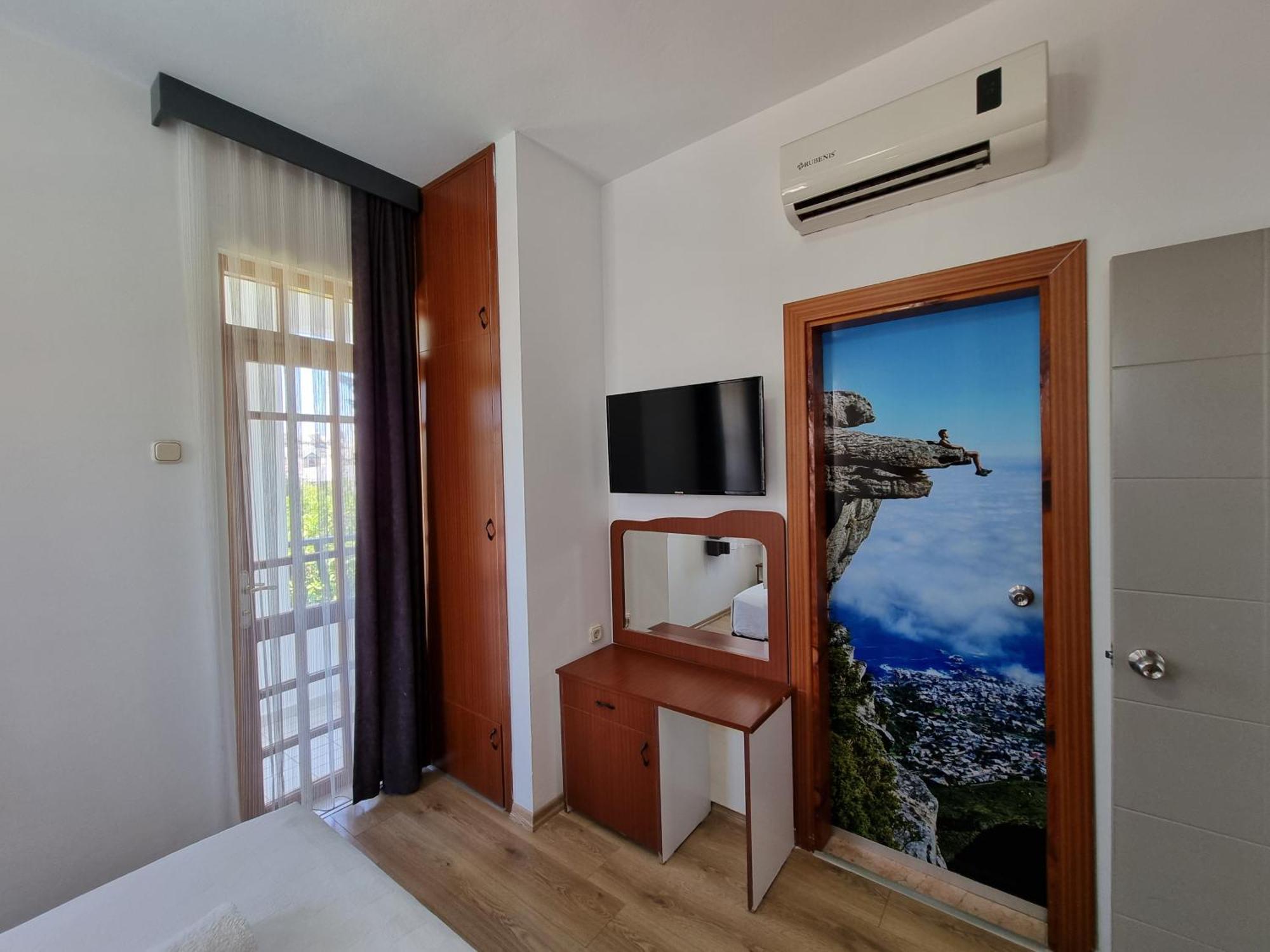 Sima Hotel ケメル エクステリア 写真