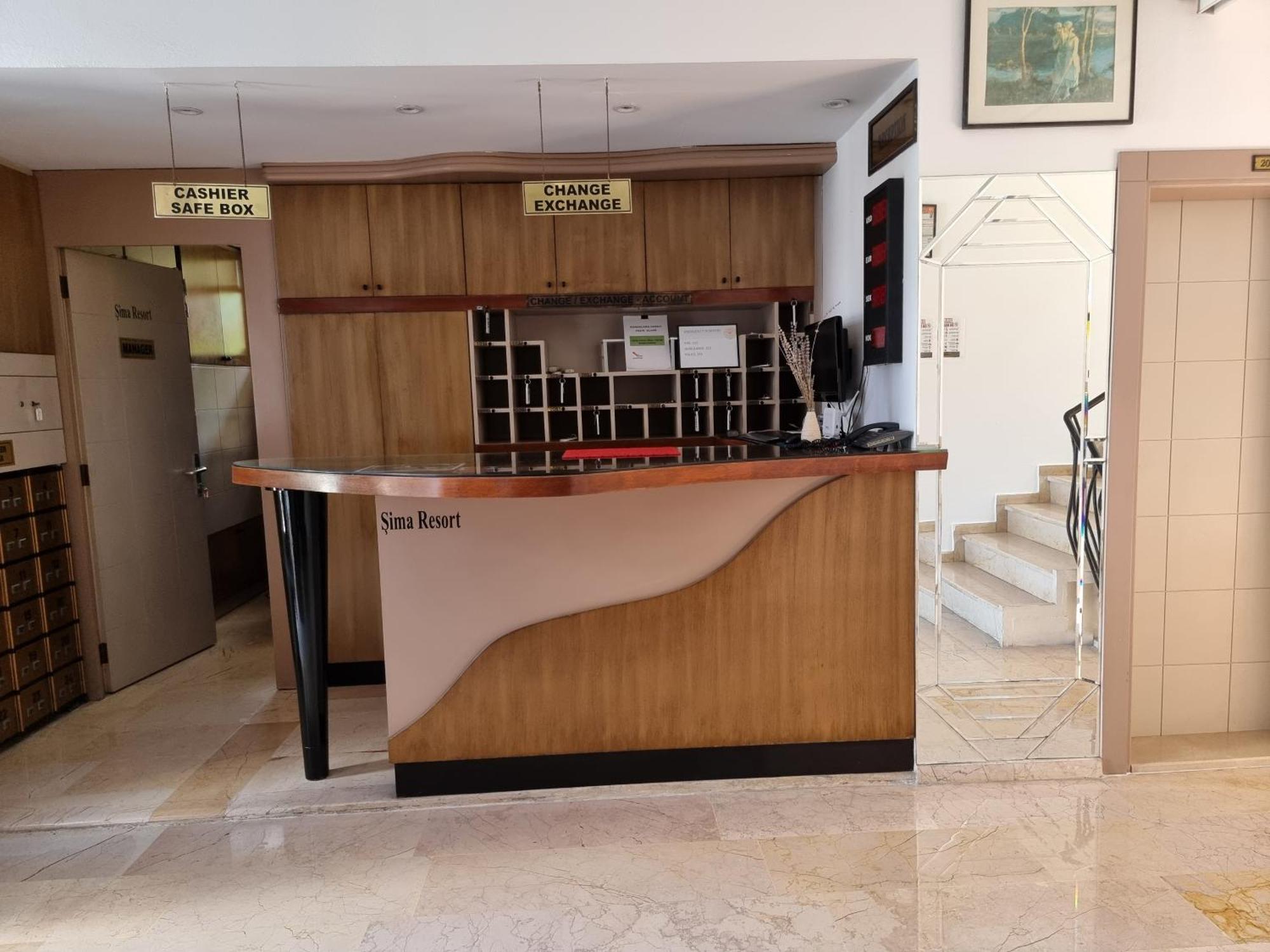 Sima Hotel ケメル エクステリア 写真